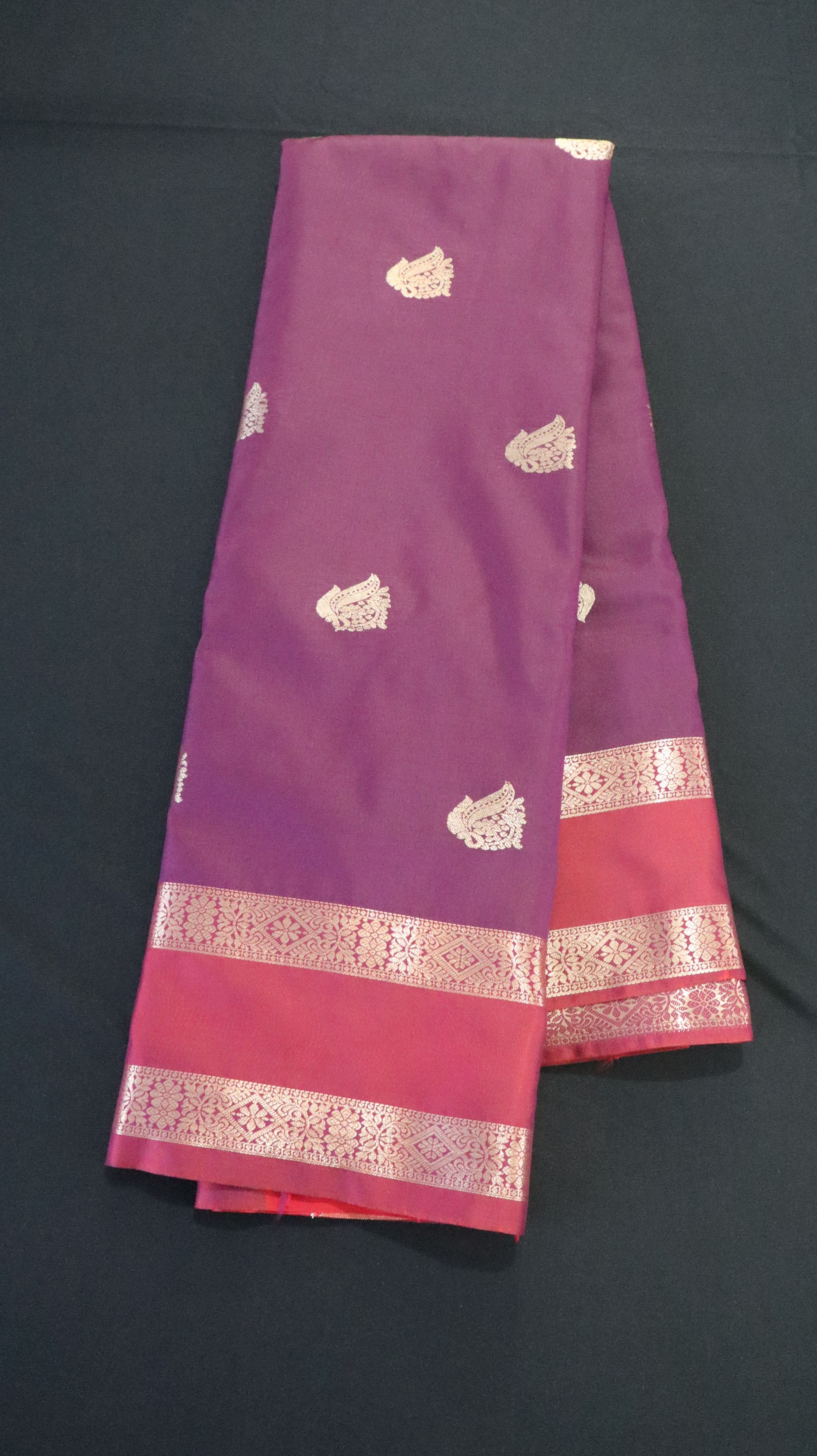 DOUBLE BORDER WITH BUTTA ARAKU SAREE