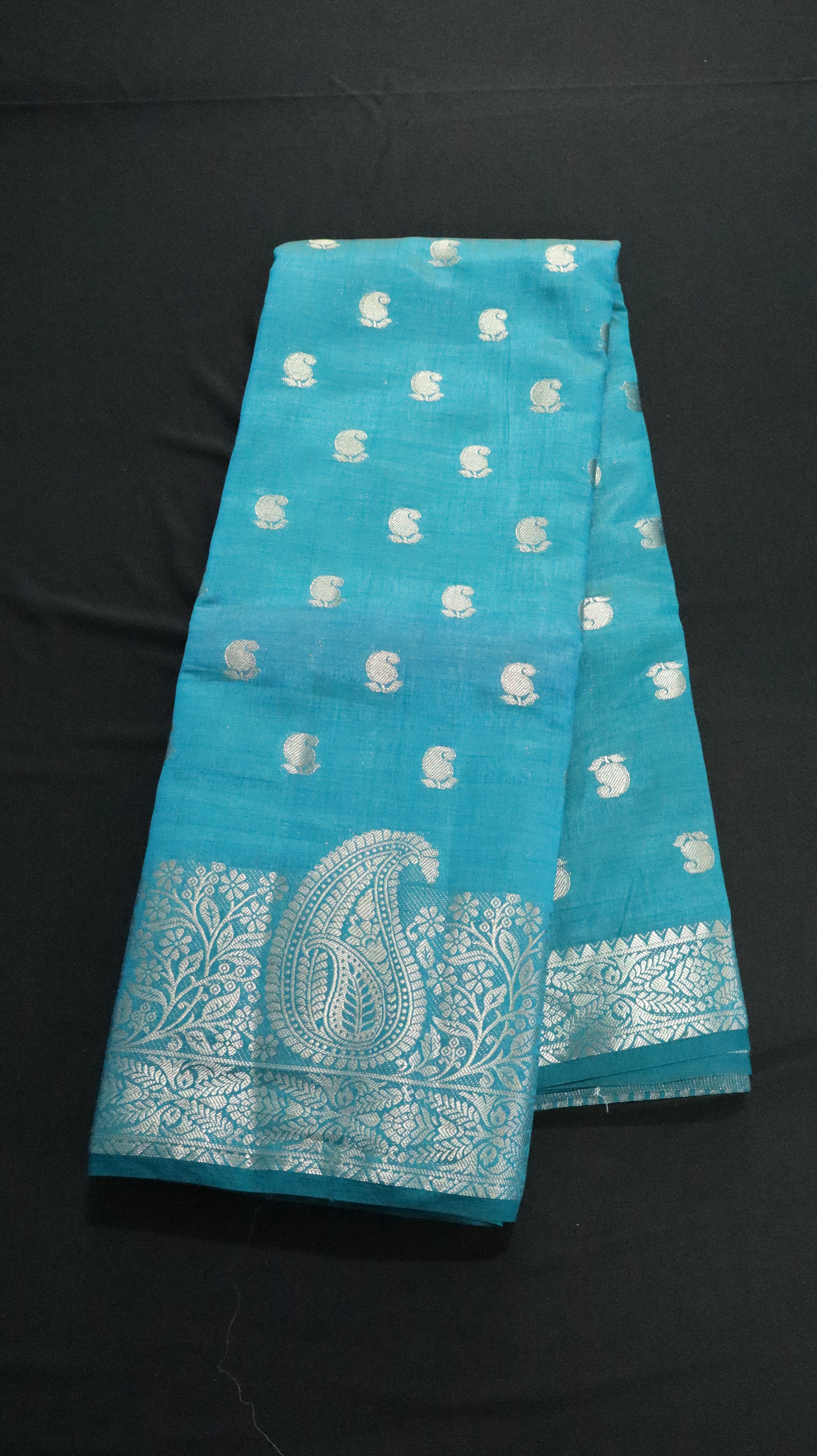 MANGO BORDER WITH MOTIF-LIGHT BLUE