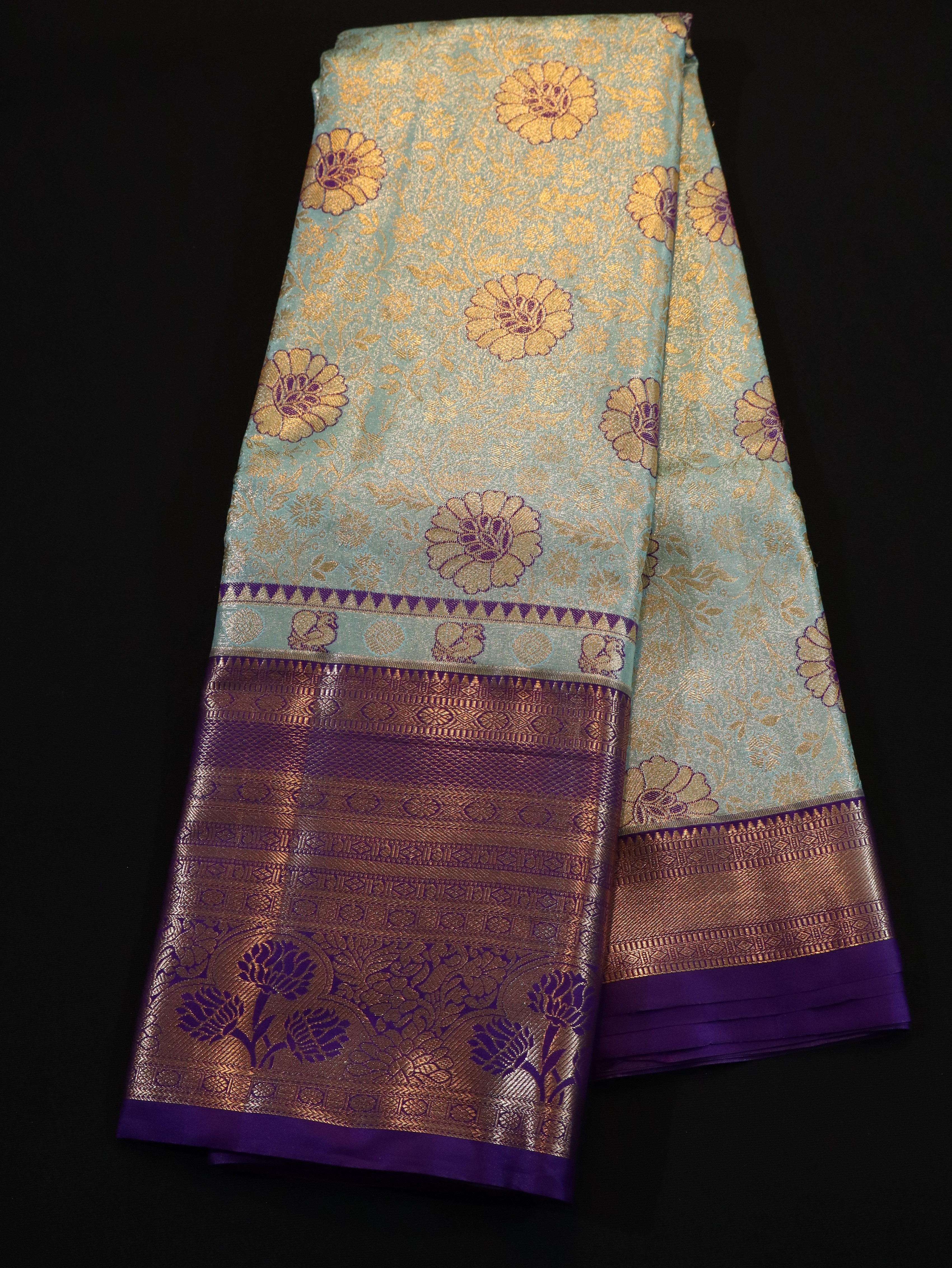 JARI BROCADE AND EMBOSS-GREY/ARAKU