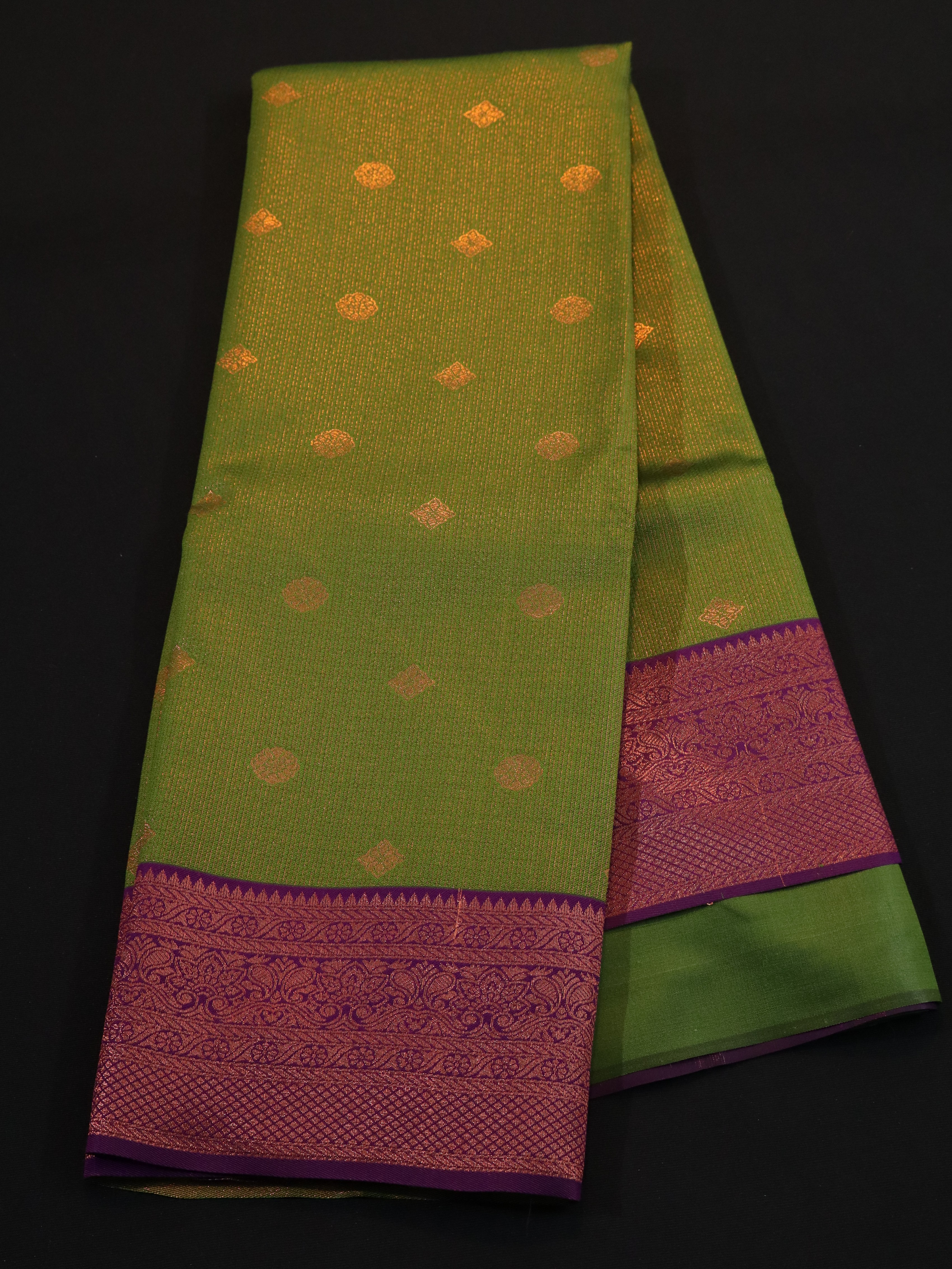 VAIRAOOSI WITH BUTTA-ALLI GREEN