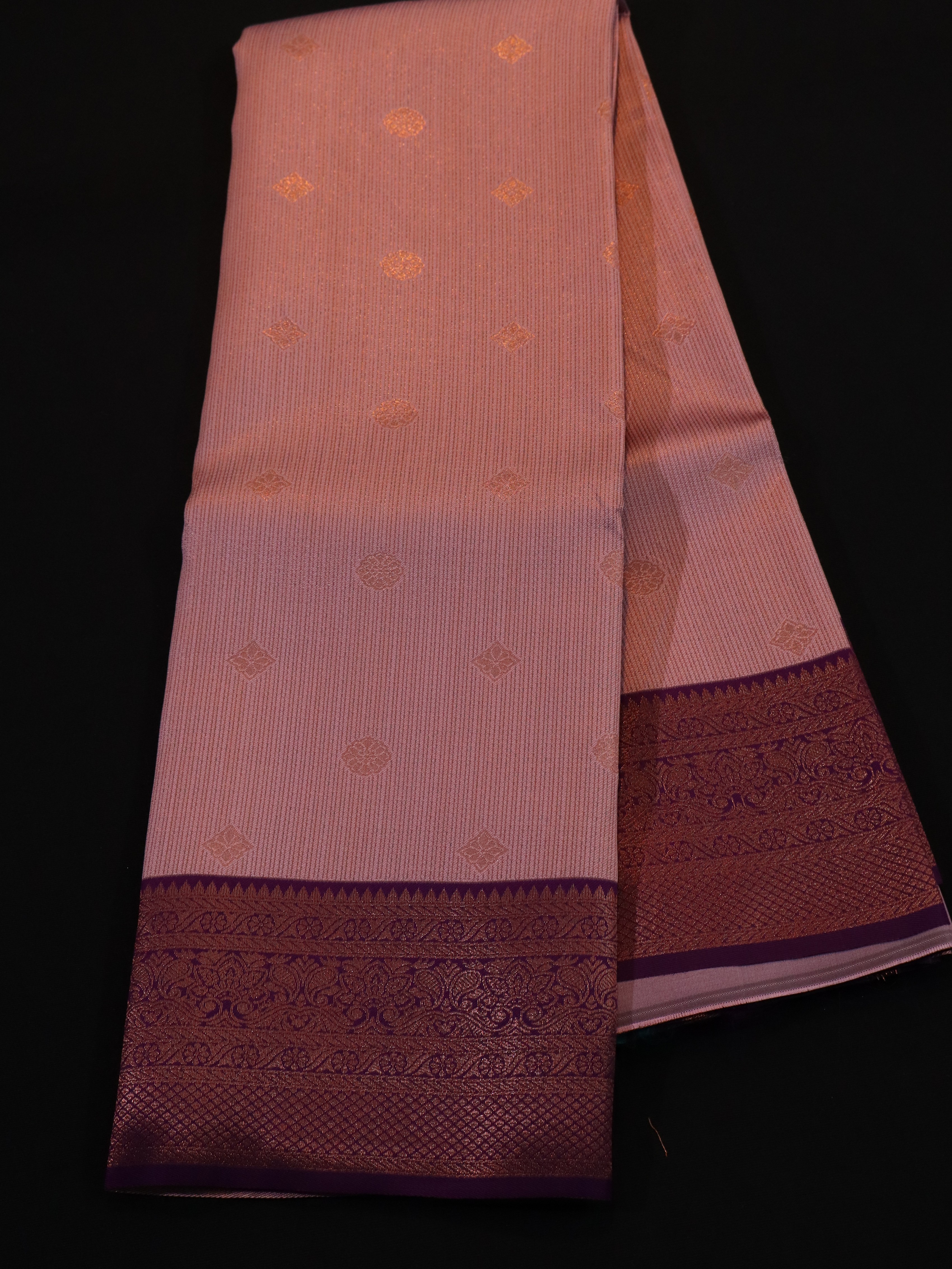 VAIRAOOSI WITH BUTTA-PASTEL PINK/BLACK