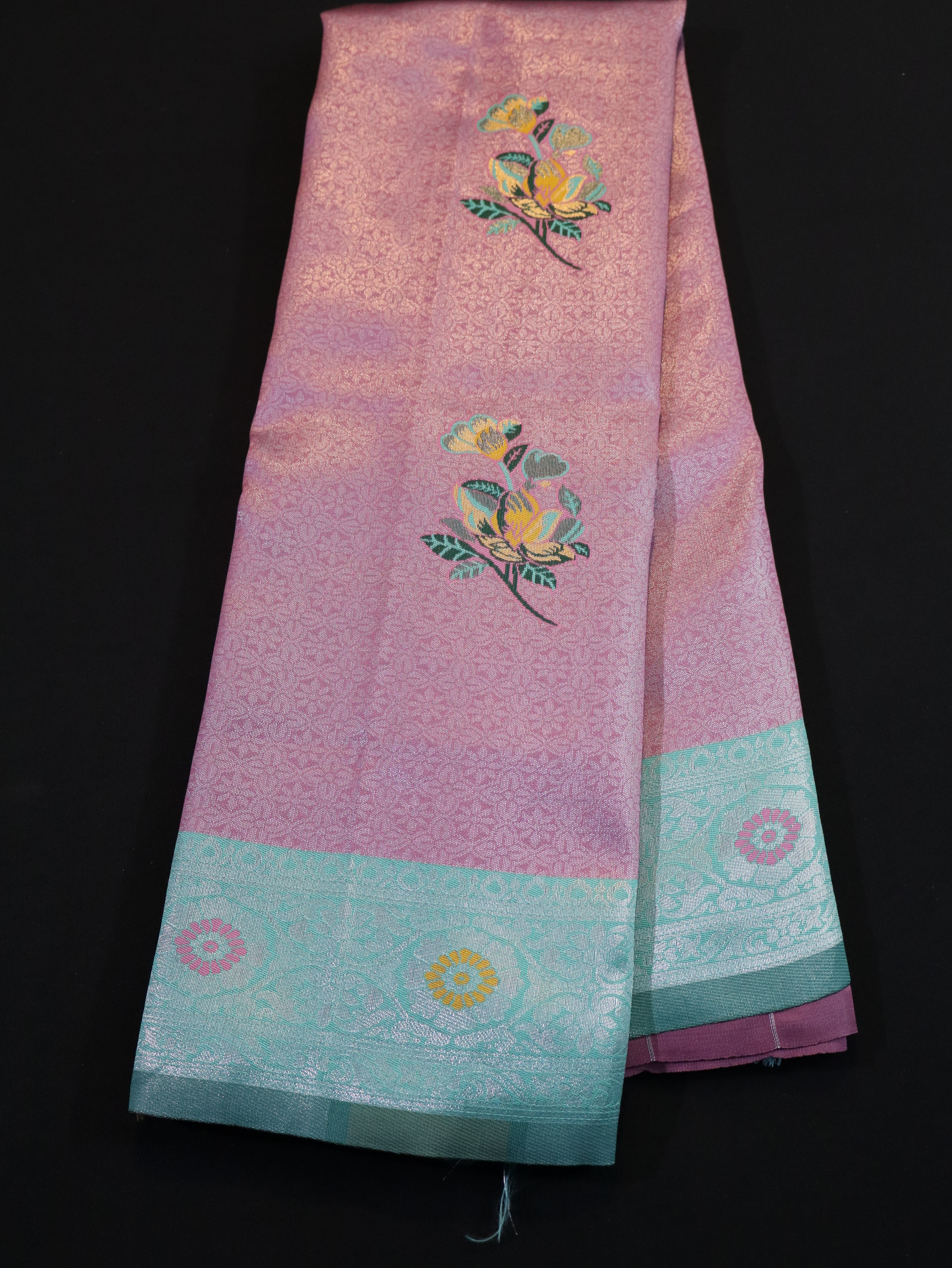 EMBOSSED MEENA BUTTA WITH KANCHI BORDER-PASTEL PINK