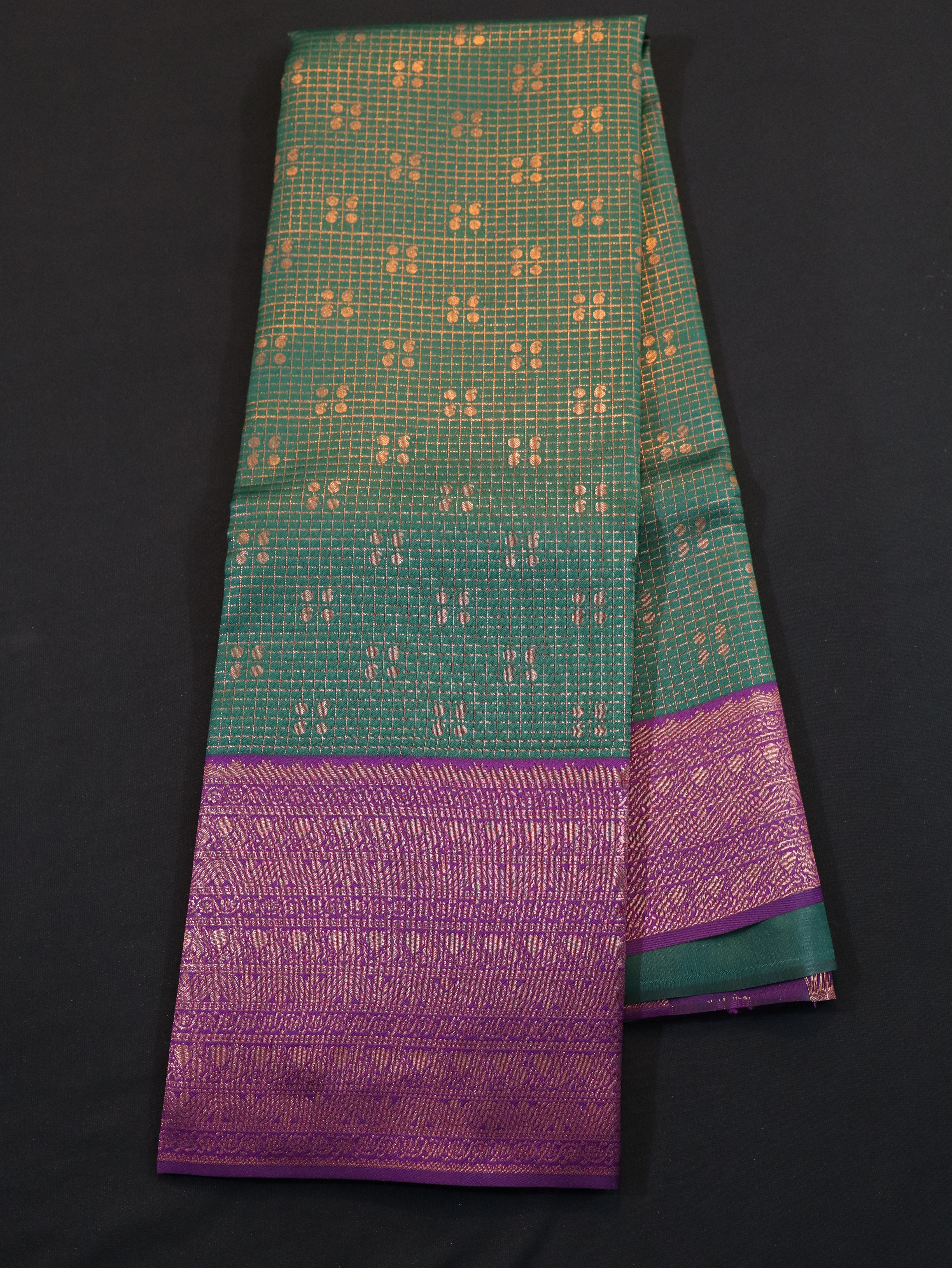 KANCHI BORDER WITH CHECKED AND BUTTA-BOTTLE GREEN