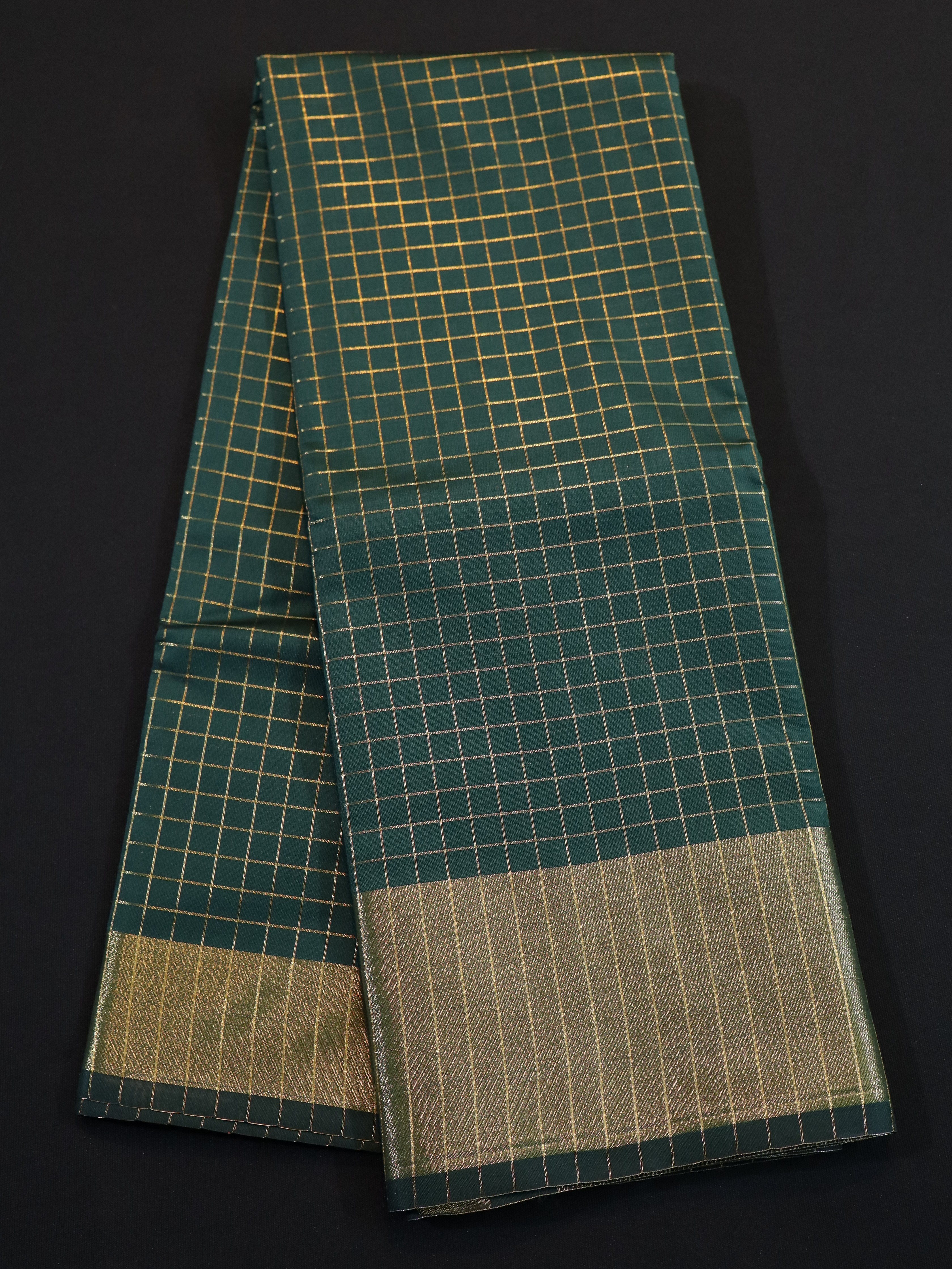 BODY JARI CHECKED WITH KANCHI BORDER-BOTTLE GREEN