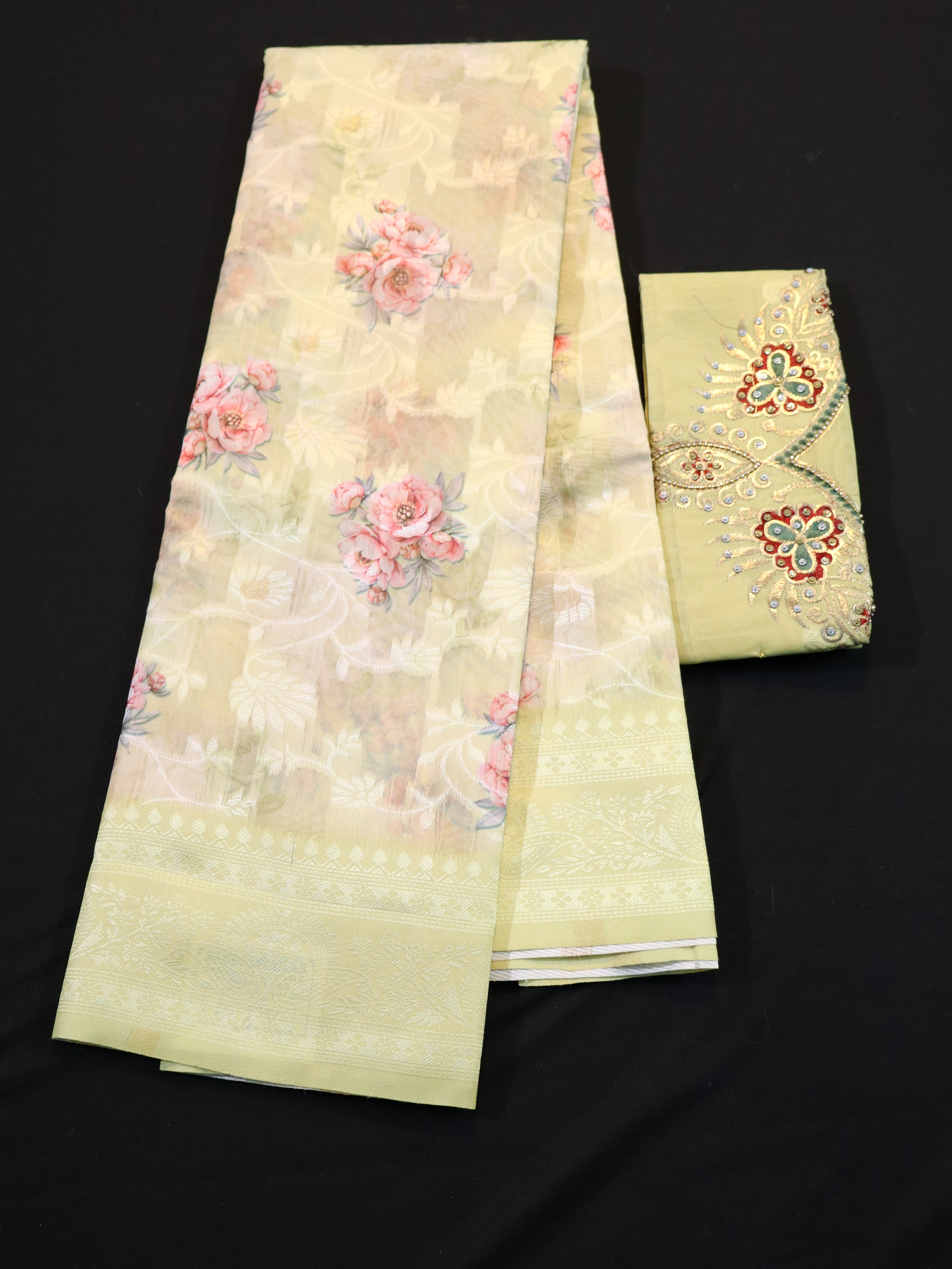 BODY EMBOSS BORDER BUTTA WITH DESIGNER BLOUSE-YELLOW