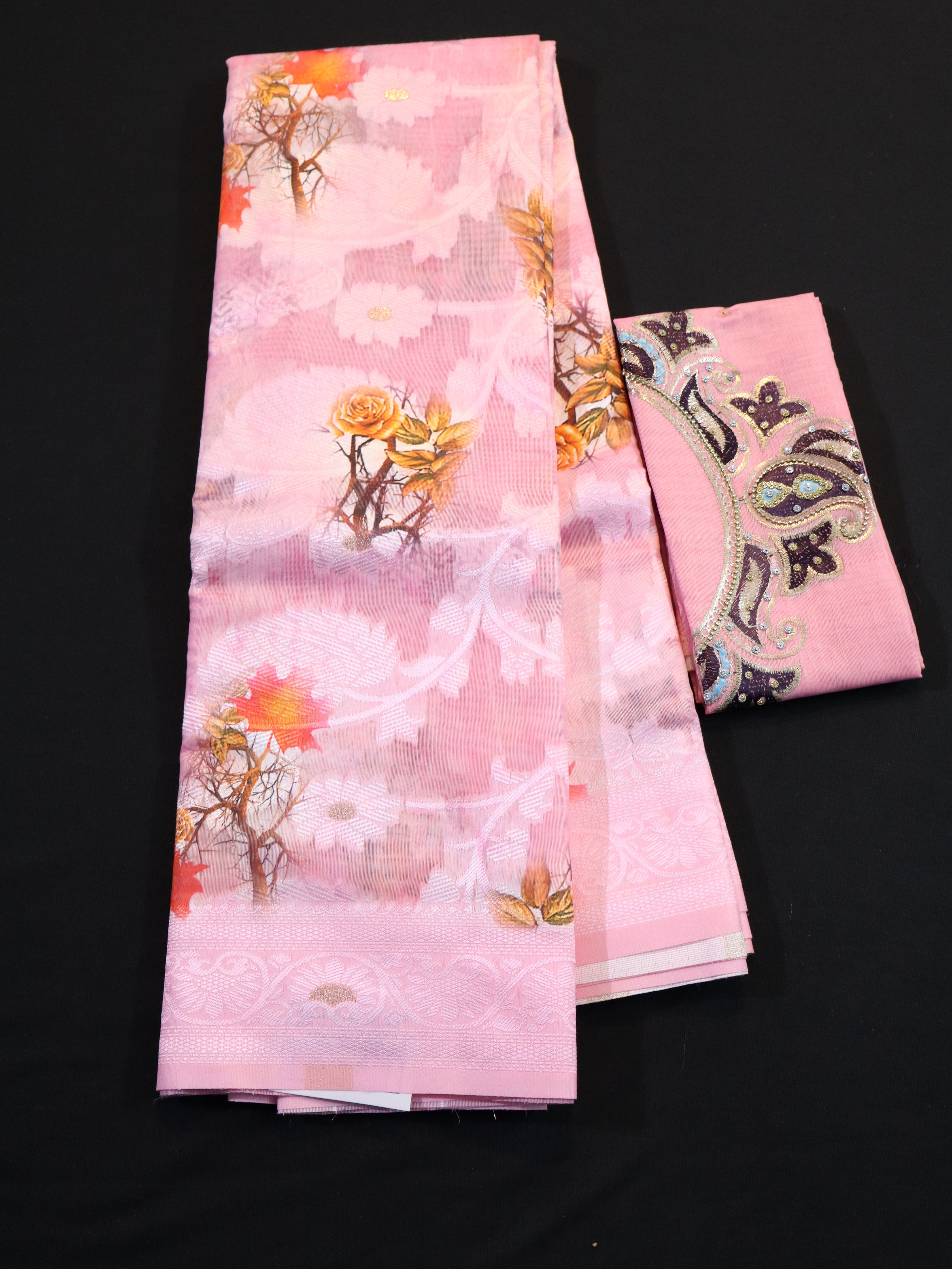 BODY EMBOSS BORDER BUTTA WITH DESIGNER BLOUSE-PASTEL ROSE