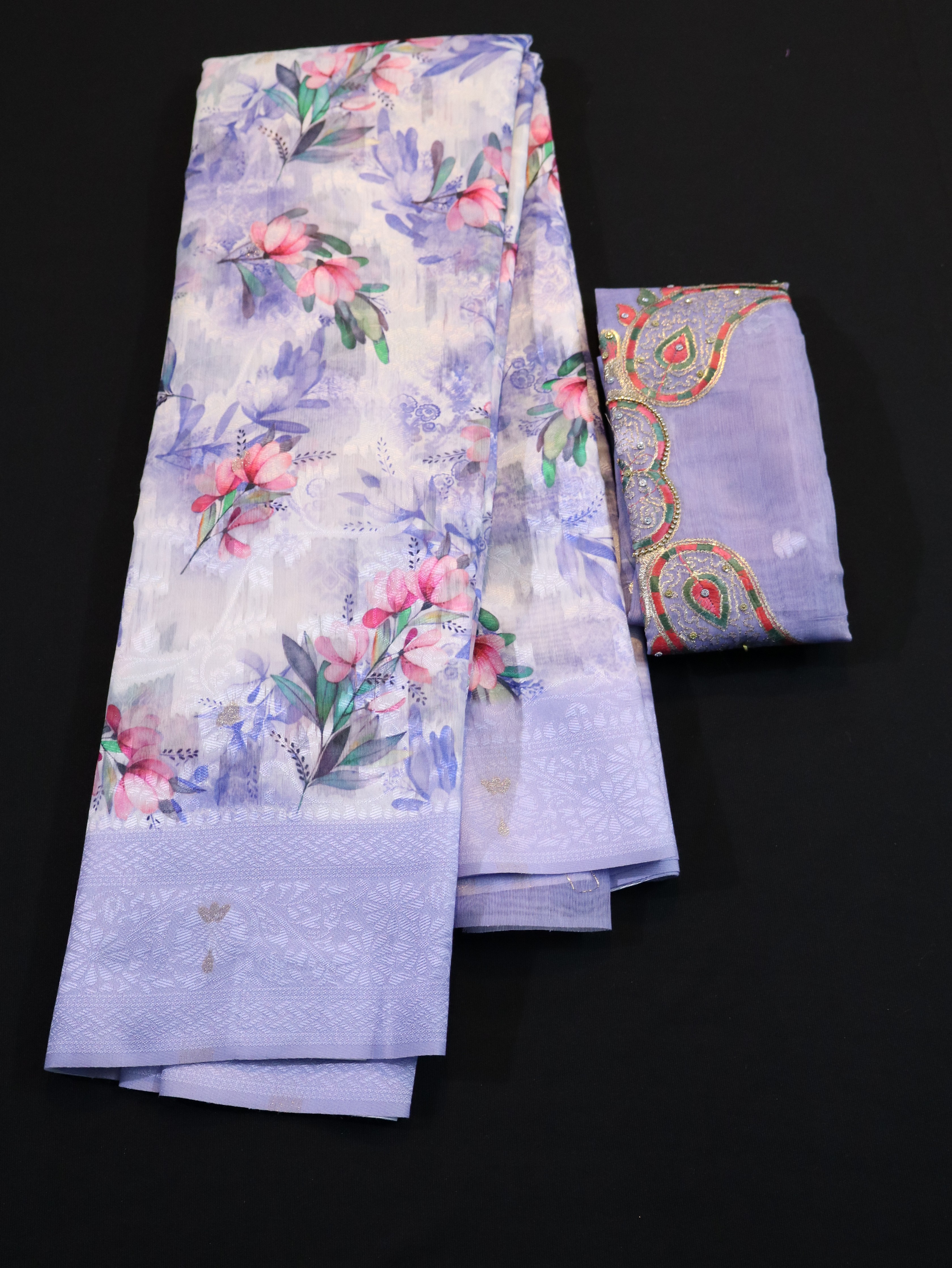 BODY EMBOSS BORDER BUTTA WITH DESIGNER BLOUSE-BLUE