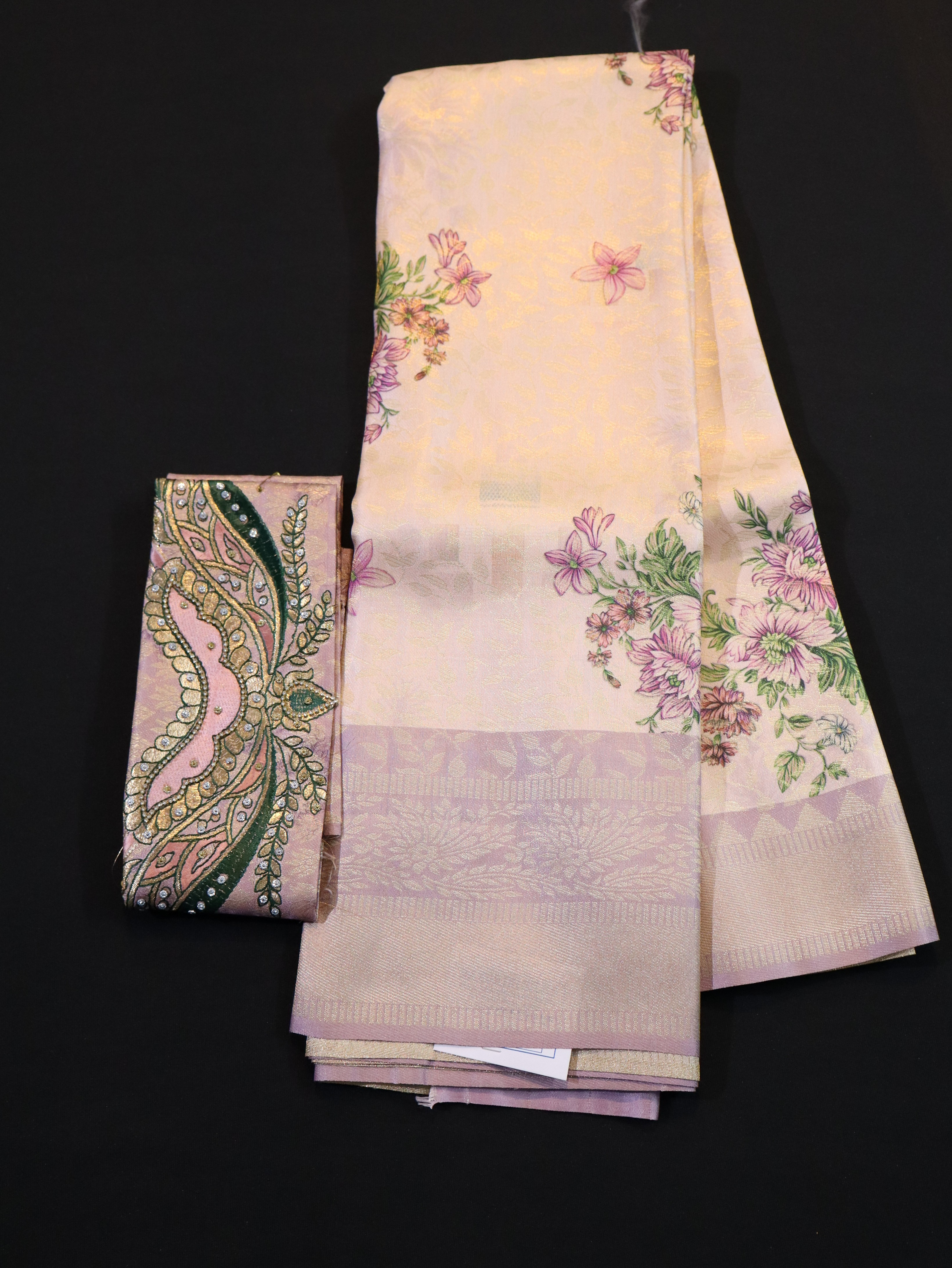 ARANI BORDER WITH PRINTED BODY AND DESIGNER BLOUSE-TUSSAR PINK