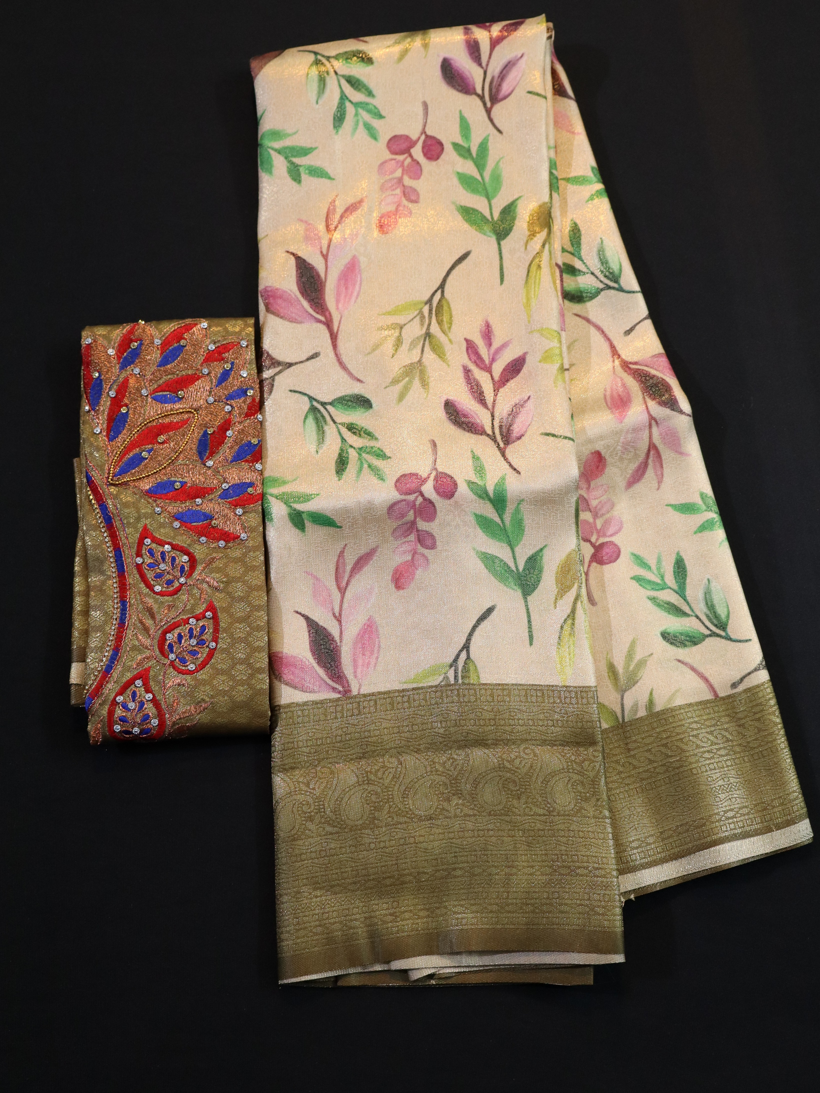 ARANI BORDER WITH PRINTED BODY AND DESIGNER BLOUSE- ROSE GREY
