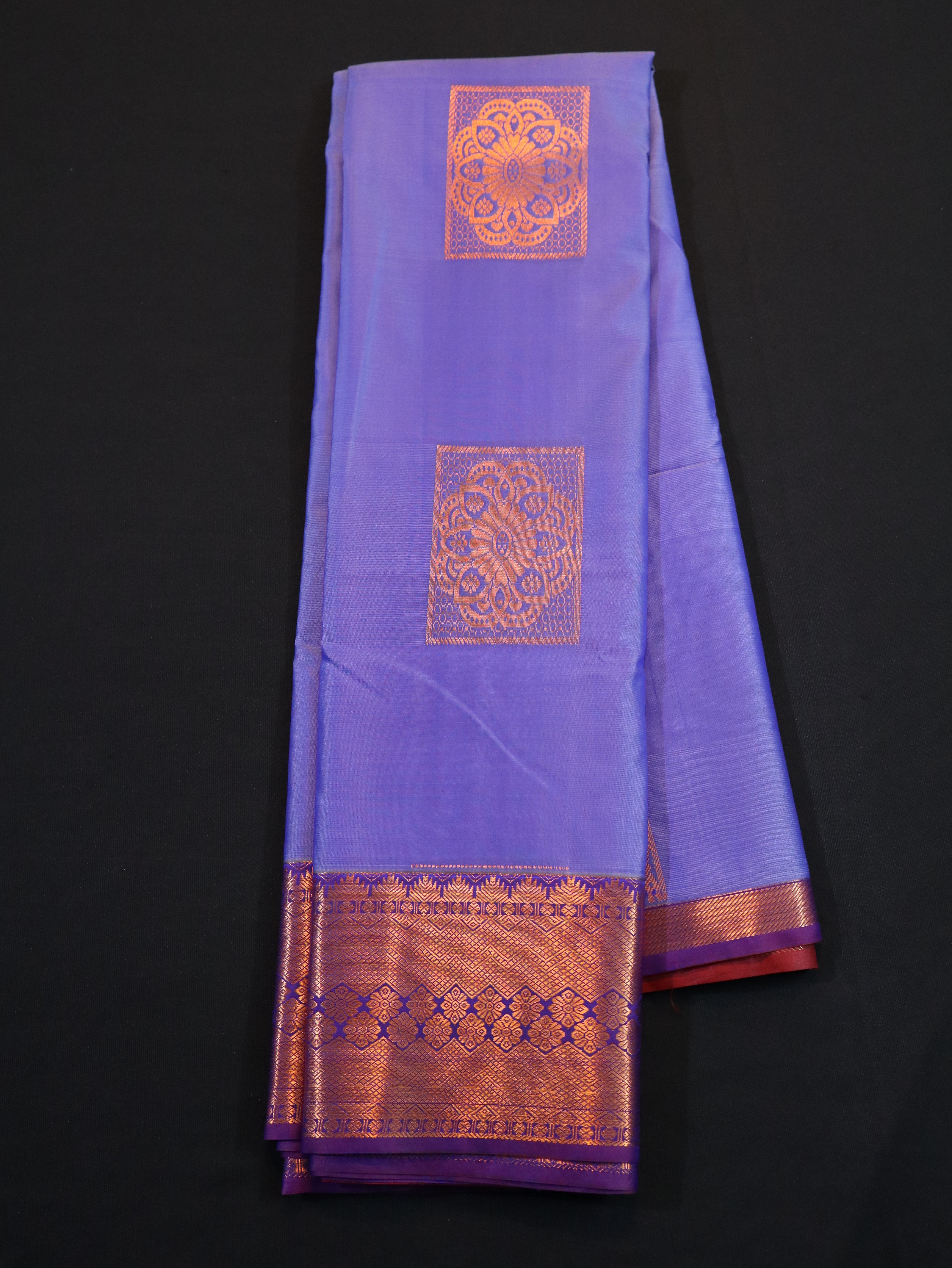 MANGALAGIRI PATTU SAREE WITH MOTIF-3