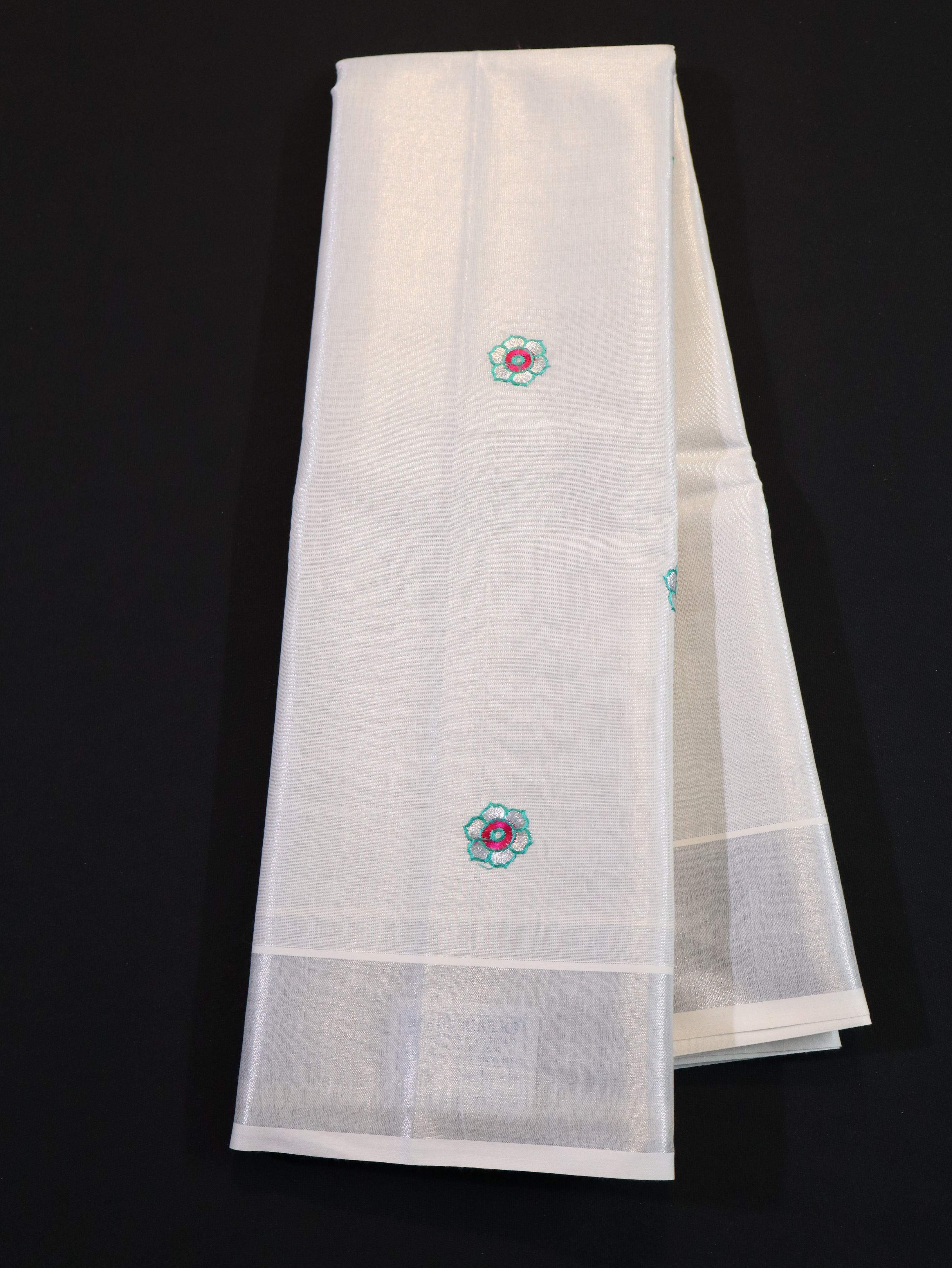 SEMI COTTON SAREE WITH DESIGNER MOTIF