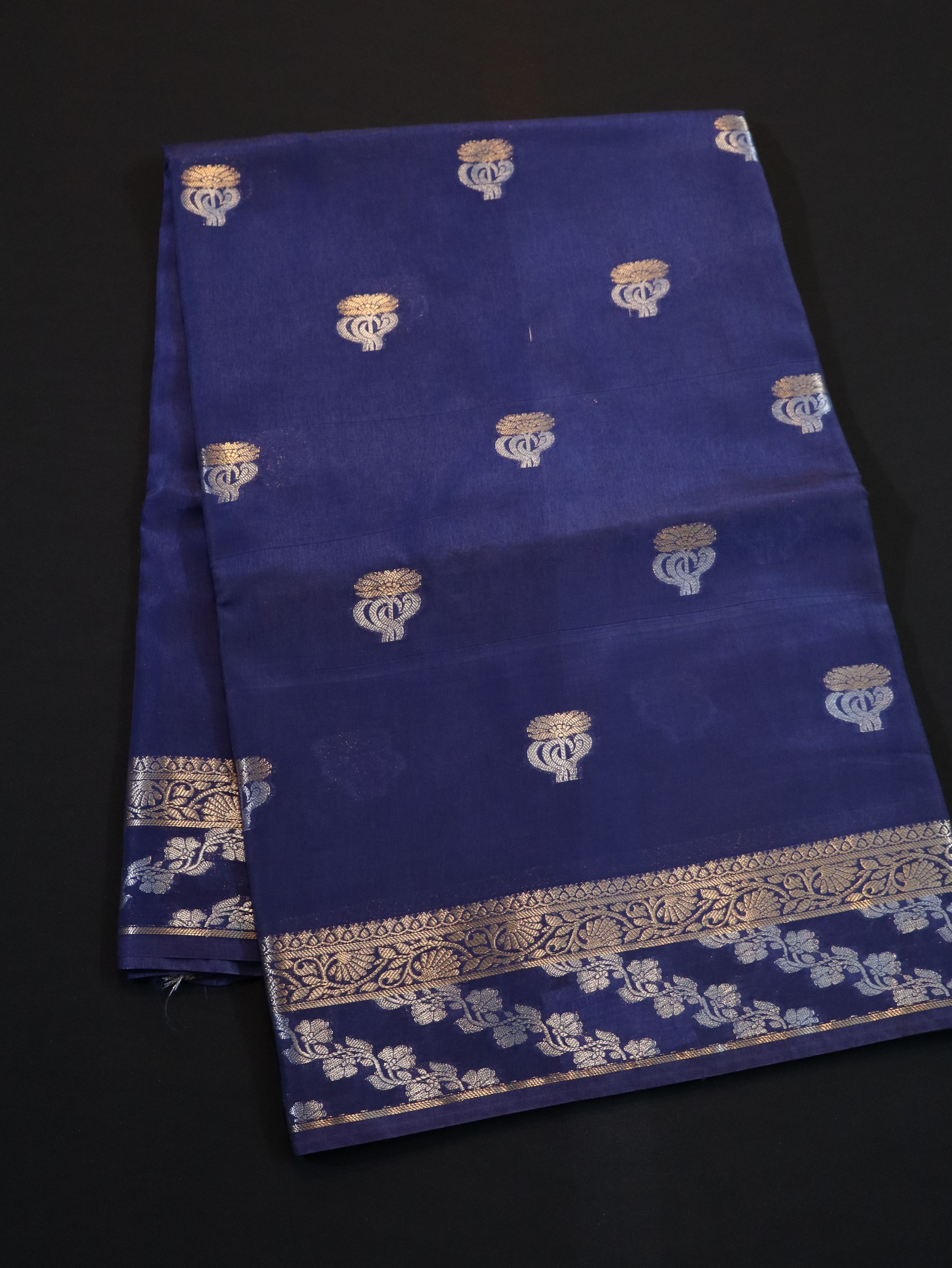 BODY MOTIF FANCY PALLU SILK SAREES -3