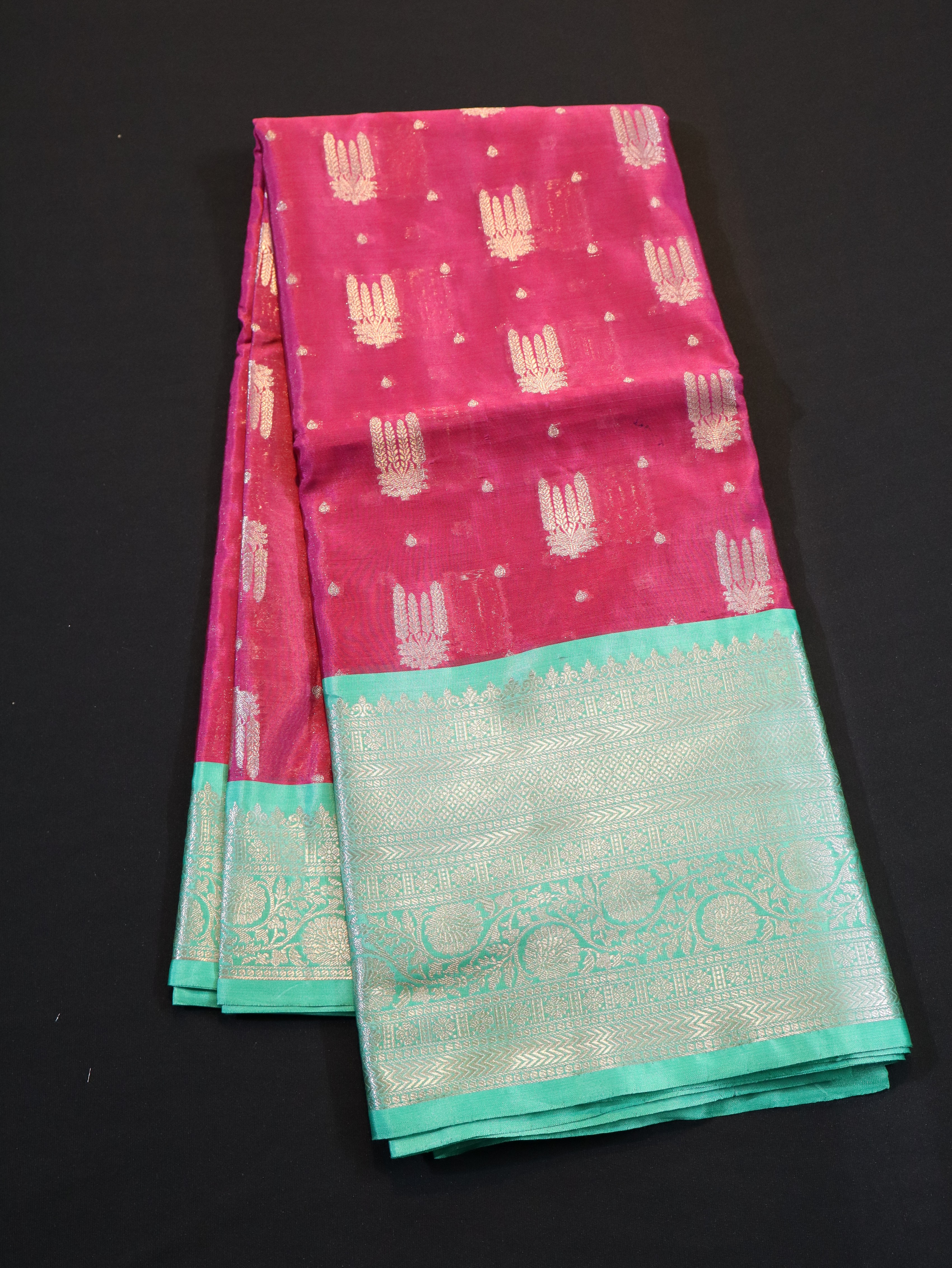 BODY MOTIF FANCY PALLU SILK SAREES-4
