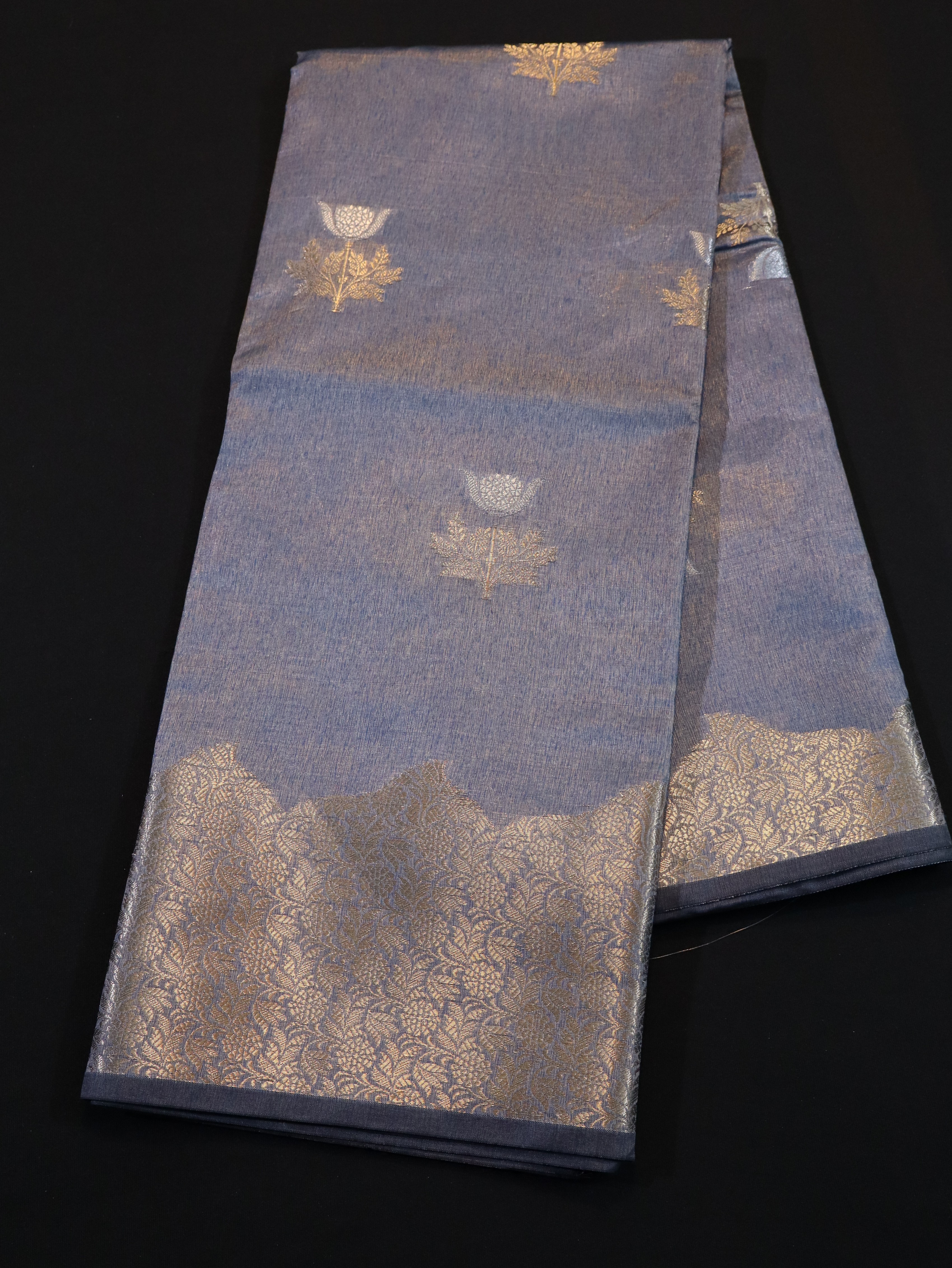 RUNNING BORDER WITH MOTIFS-1