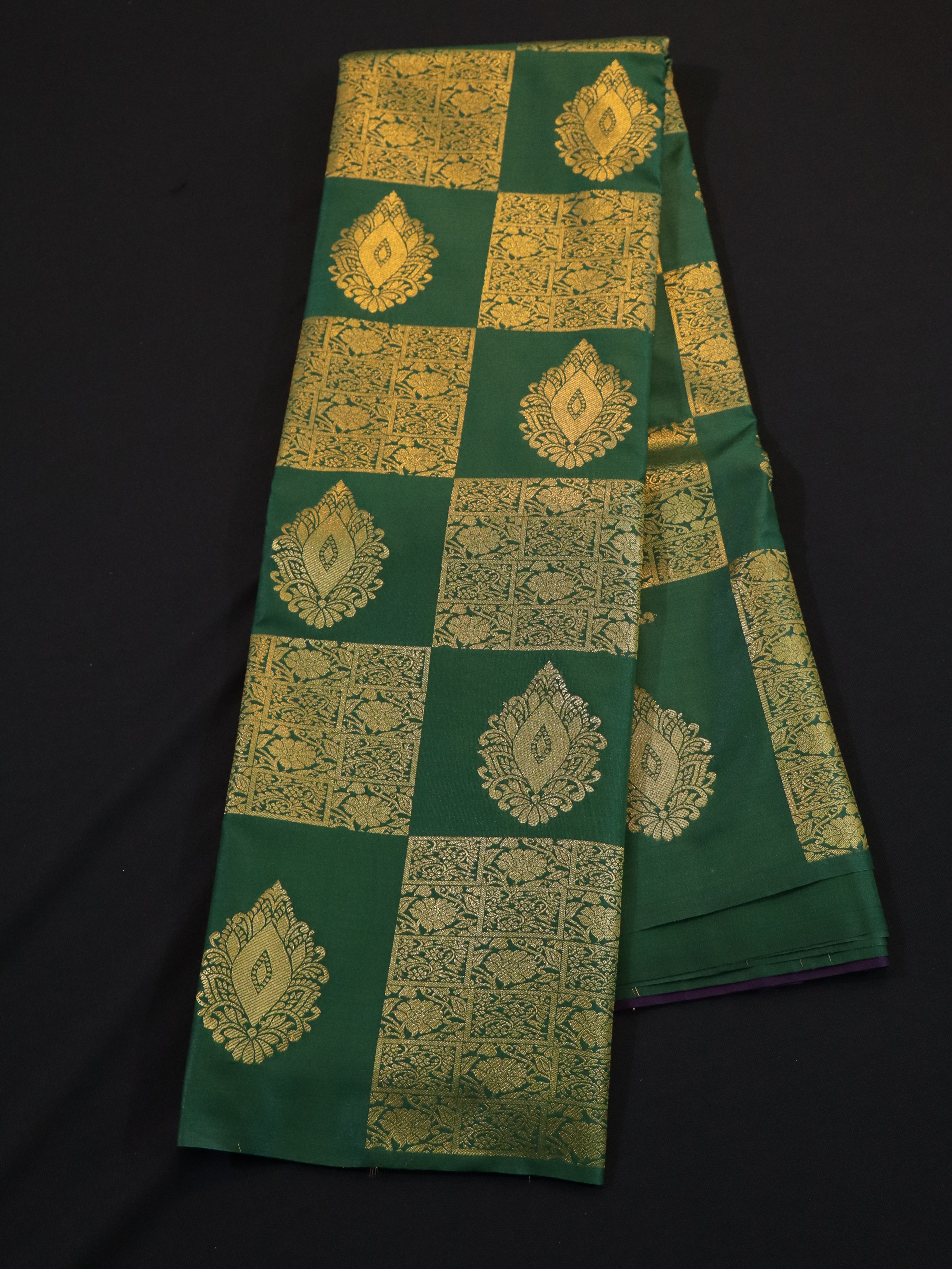 BODY CHECKED WITH MOTIFS-1